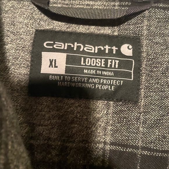 Carhartt XL flannel. Loose fit - Picture 3 of 3